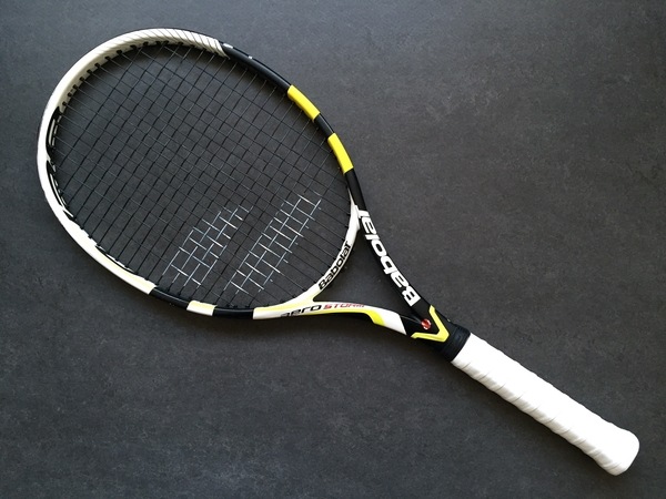 Marco Cecchinato's tennis racquet - Babolat Aero Storm GT