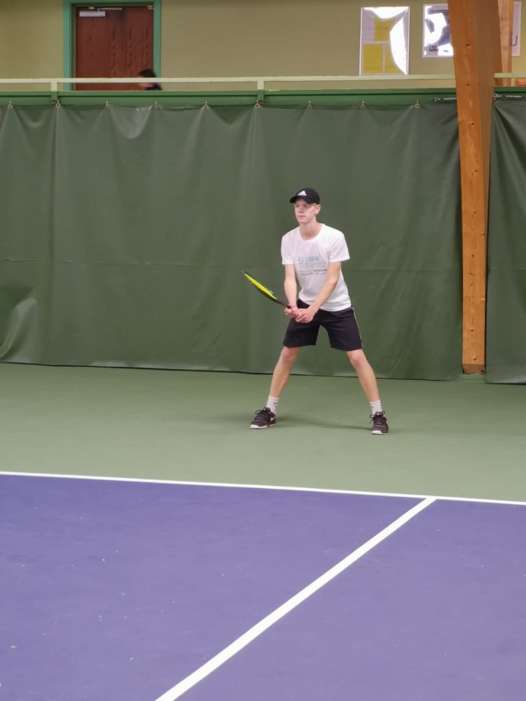 Yonex VCORE Pro 97 Racquet Review