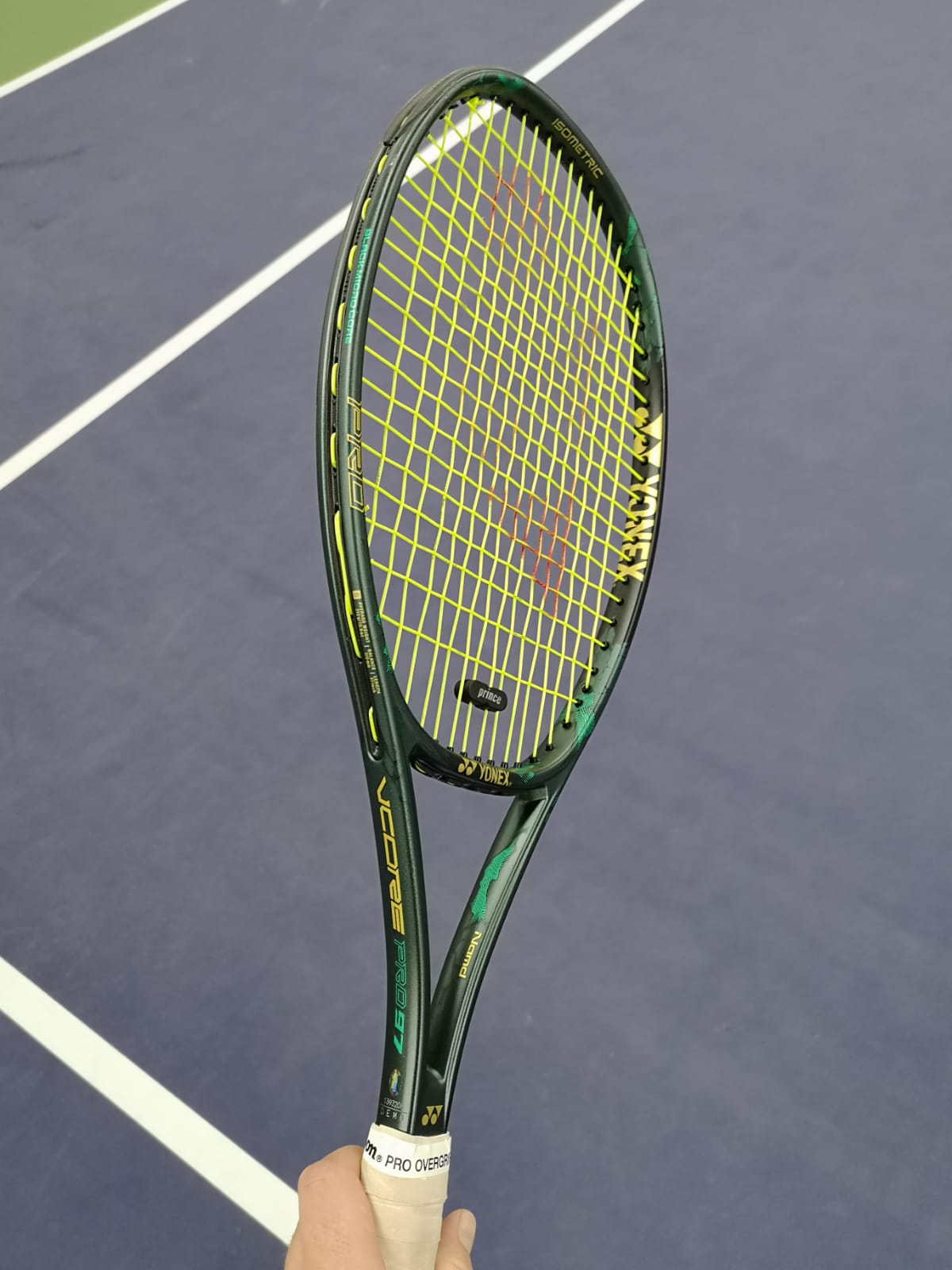 YONEX - vcore pro 97 2019ガット張替たて YONEX VCORE PRO 97 2019 | ふくんぬのテニスblog