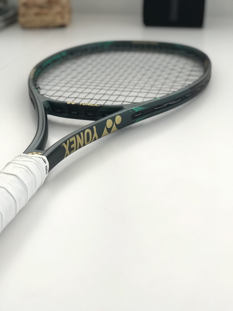 Yonex VCORE Pro 97 HD