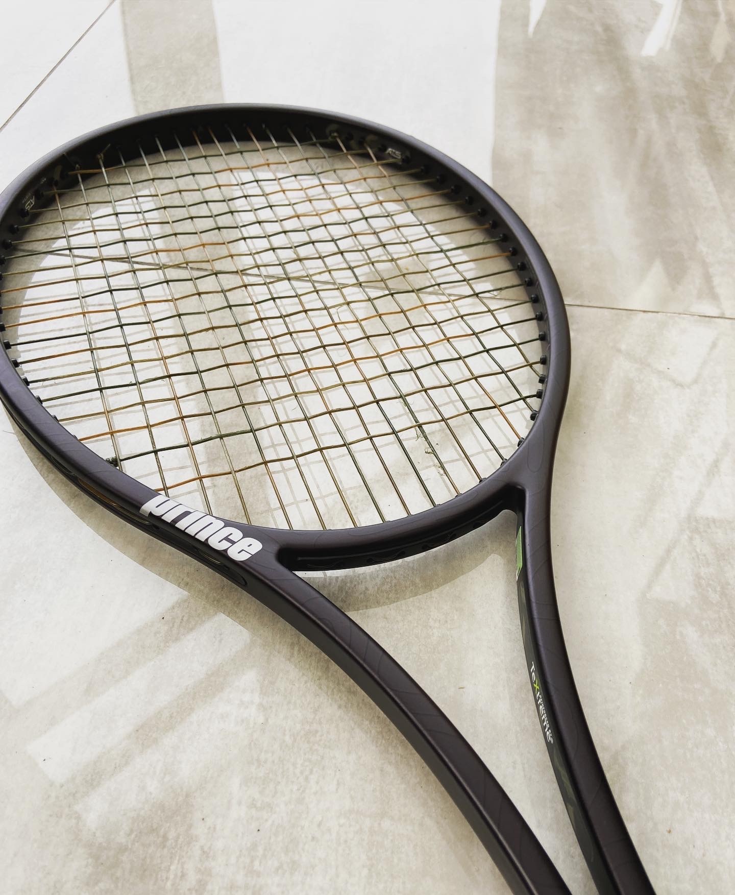 Prince　PHANTOM　GRAPHITE　97 300g Amazon.co.jp: Prince Prince Tennis Racquet PHANTOM GRAPHITE