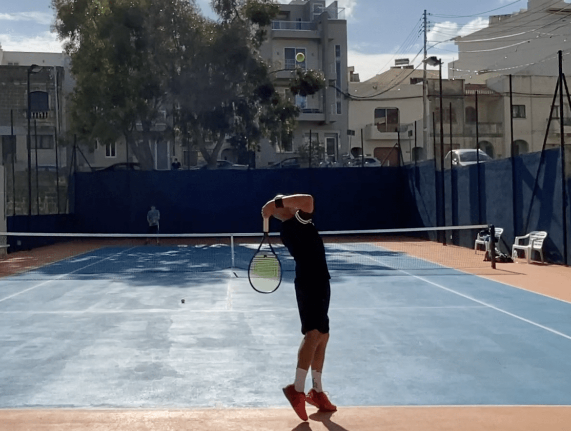 Playing with Low String Tensions - Tennisnerd.net