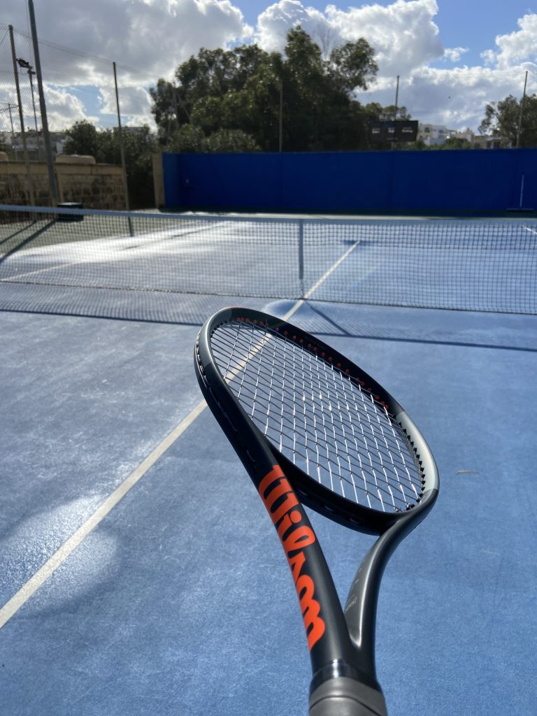 Wilson Burn 100 V4 Review - Tennisnerd.net - The new Burn is