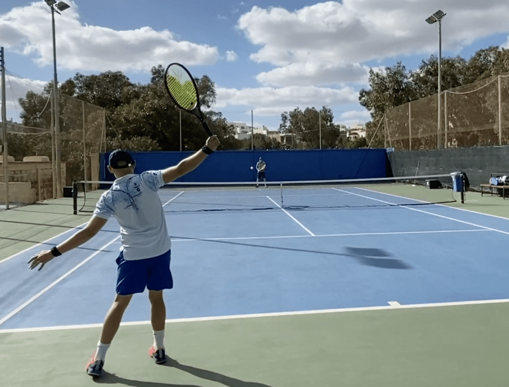 Angell K7 Cyan XL and Lime XL Review - Tennisnerd.net