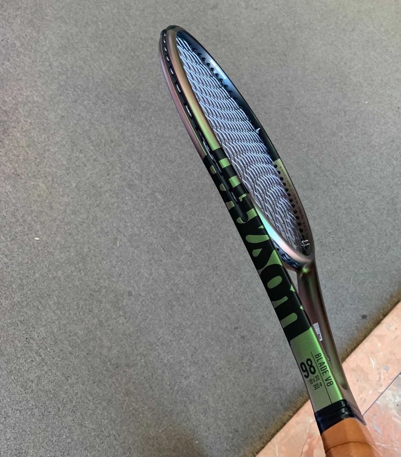 thumbnail image 2 of Wilson Blade Pro 98 18x20 Tennis Racquet 2 of 9