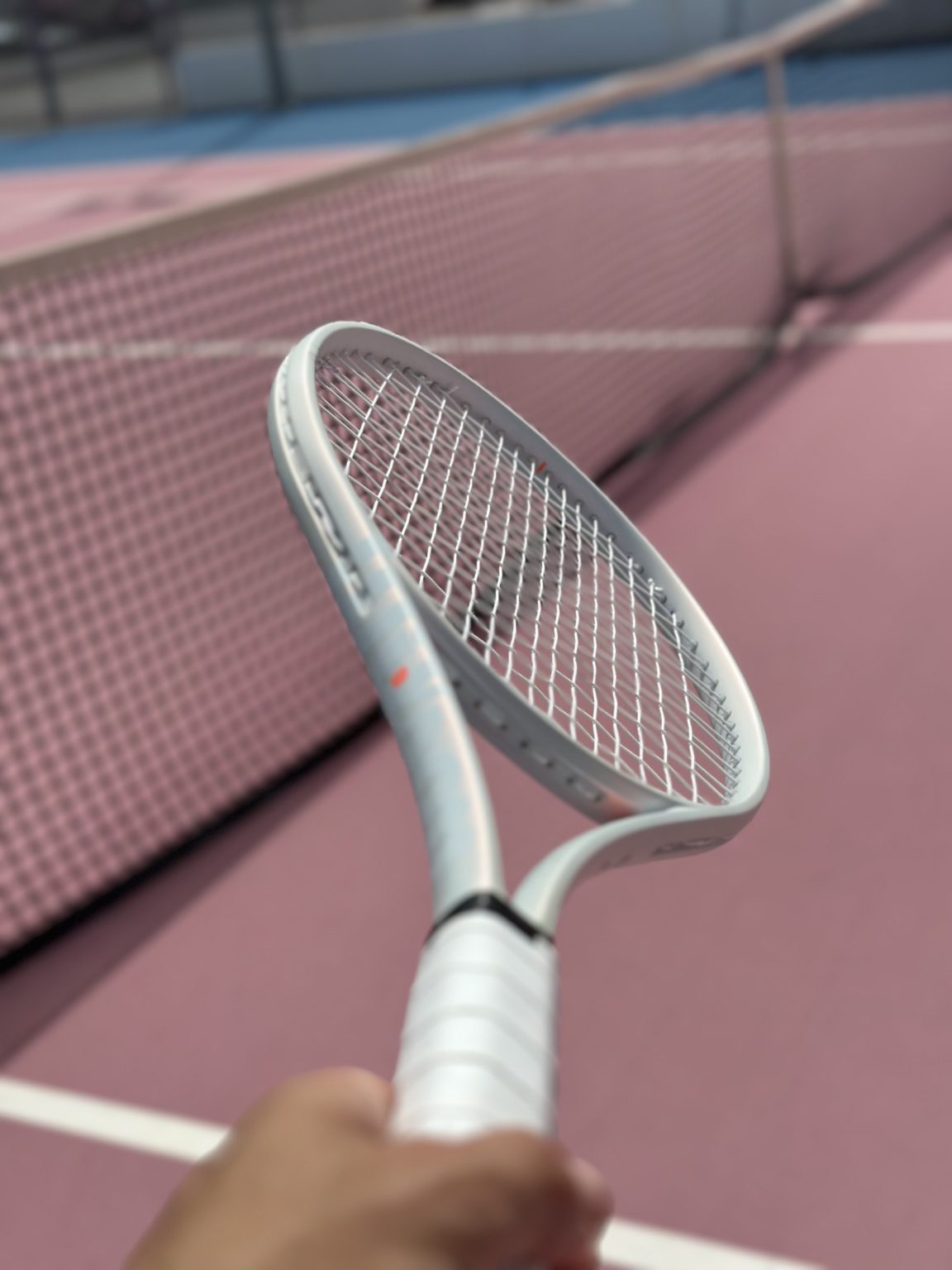 Raquete De Tênis Semiprofissional Wilson Shift 99 315 G, Cor Branca