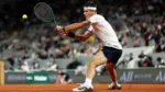 jakub mensik racquet