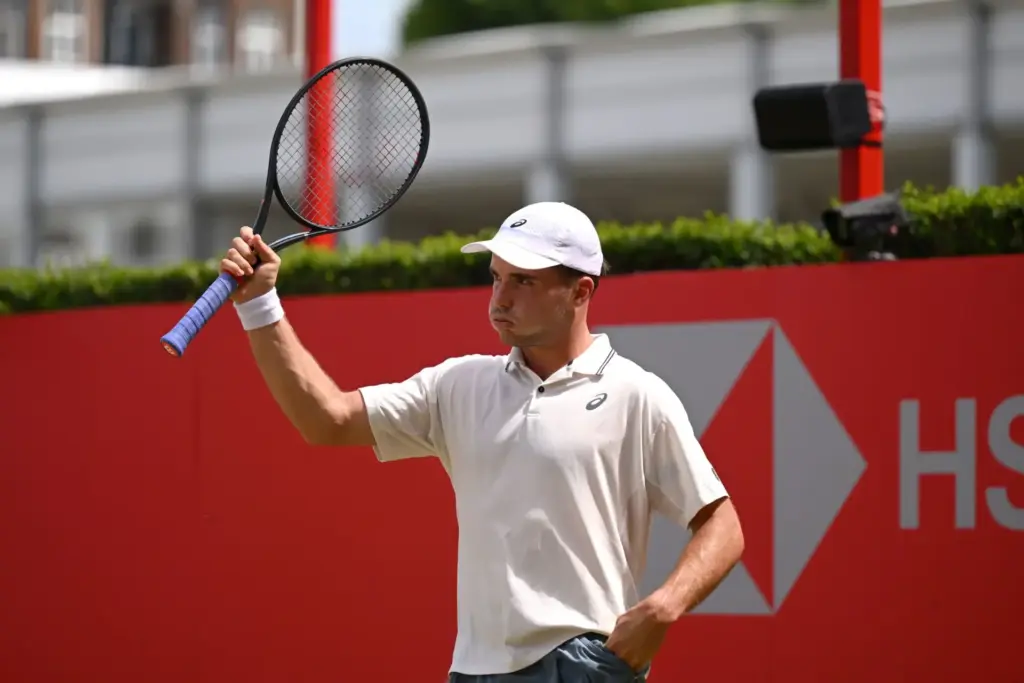 arthur fery racquet