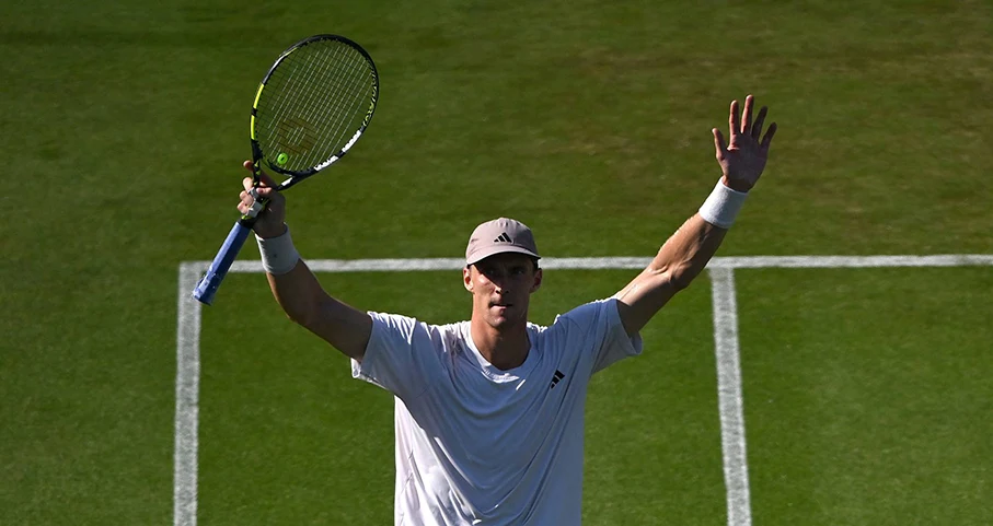 Choinski's Racquet